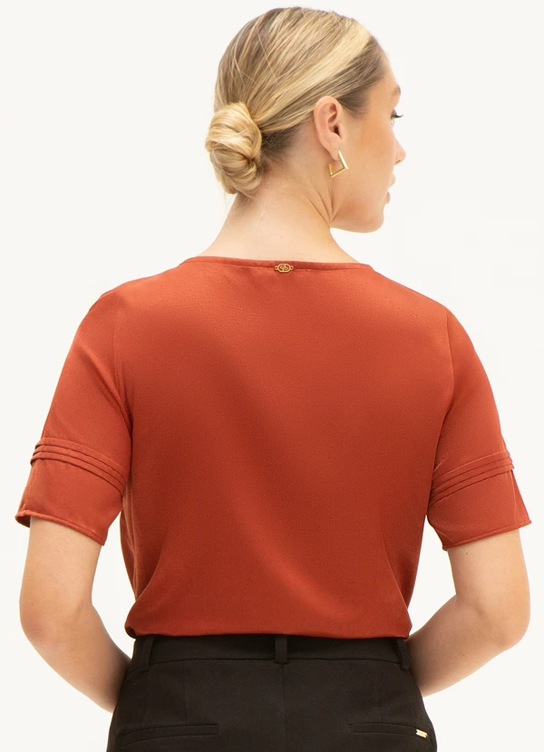 Principessa - Blusa Manga Curta Acetinada Ferrugem Raiany 2