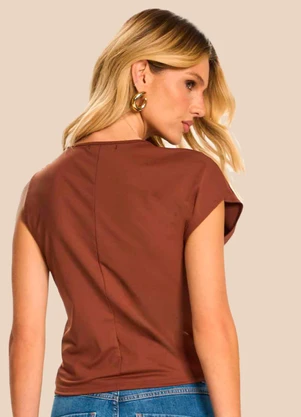 Doce Trama - Blusa Manga Curta com Aplique Orgânico Marrom - DOCE TRAMA