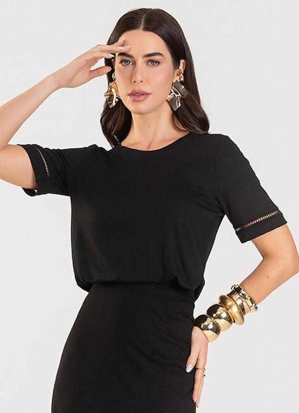 Dianna - Blusa Manga Curta com Entremeio Preto