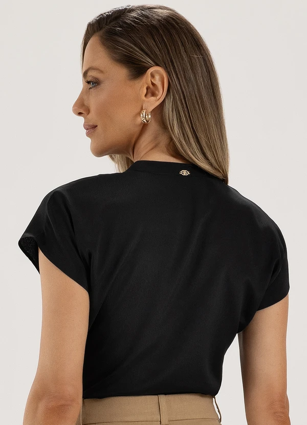 Principessa - Blusa Manga Curta com Pregas em Crepe Preto Neia 2