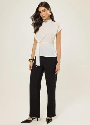 Naguchi - Blusa Manga Curta com Transpasse Off White - NAGUCHI