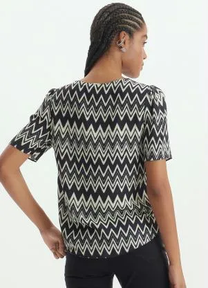 Lança Perfume - Blusa Manga Curta de Viscose Estampada Preta - LANÇA PERFUME