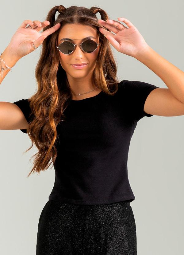 Cativa - Blusa Manga Curta em Cotton Preto