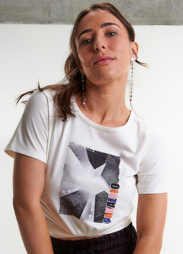 Pakalolo - Blusa Manga Curta Feminina Bege