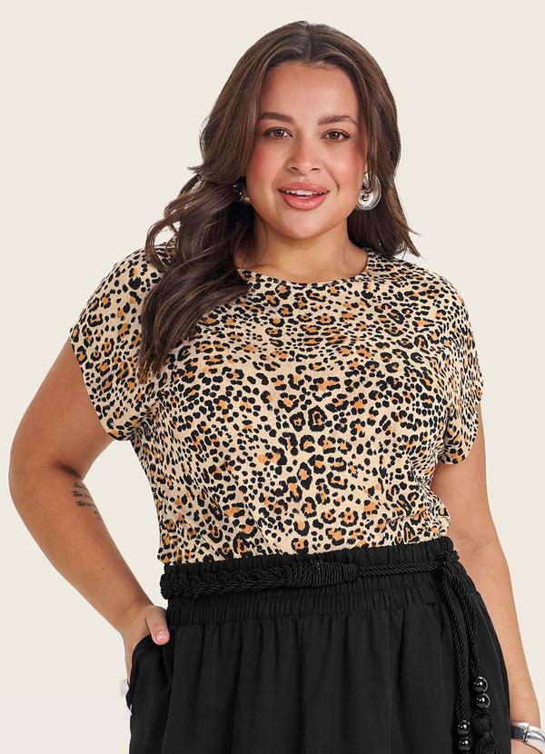Secret Glam - Blusa Manga Curta Plus Size Bege