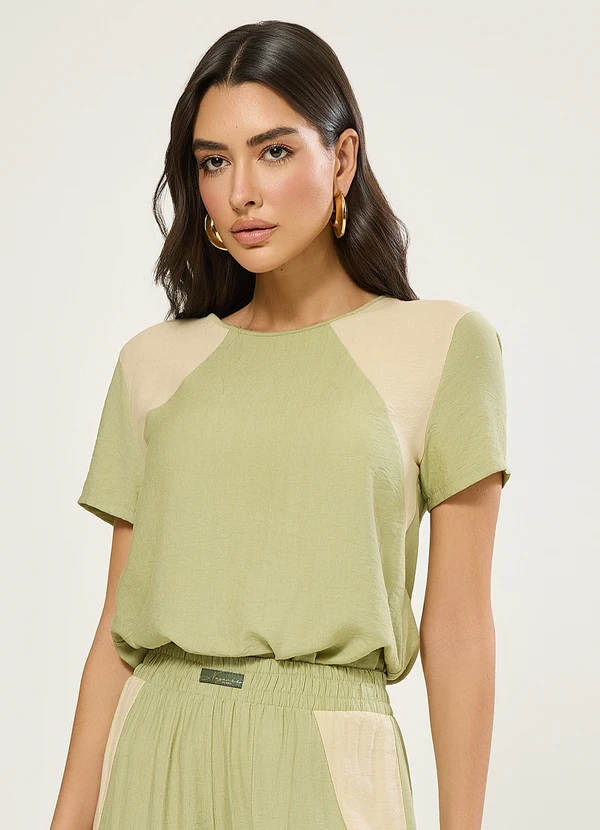 Naguchi - Blusa Manga Curta Recorte Bicolor Verde Safari