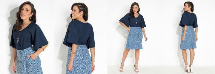 Blusa Marinho com Decote em V e Manga Ampla