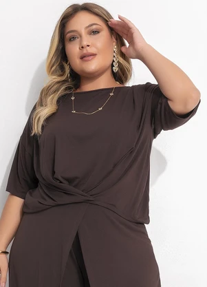 Quintess - Blusa Marrom em Malha de Viscose com Detalhe de Nó Frontal - QUINTESS