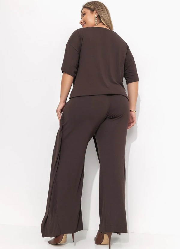 Quintess - Blusa Marrom em Malha de Viscose com Detalhe de Nó Frontal 7