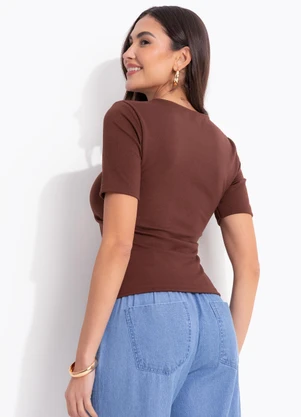 Quintess - Blusa Marrom em Malha Interlock - QUINTESS