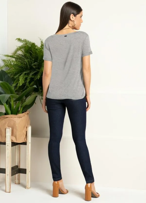 Quintess - Blusa Mescla com Decote V e Bolso Frontal 4