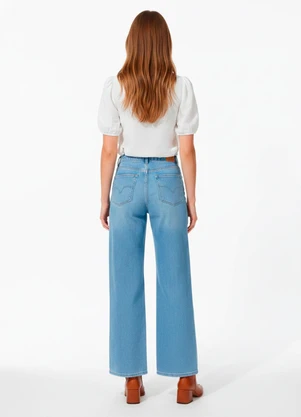 Bimini - Blusa Off White em Crepe Plano - BIMINI