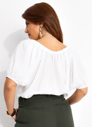 Quintess - Blusa Off White em Crepe Plano - QUINTESS