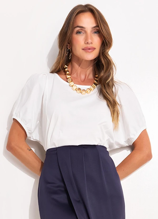 Quintess - Blusa Off White em Malha de Algodão Penteado
