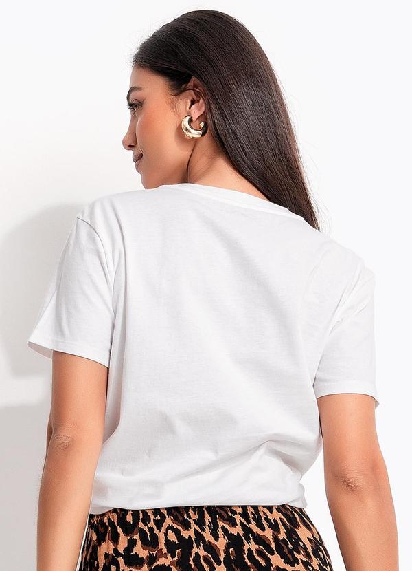 Quintess - Blusa Off White em Malha de Algodão Penteado 6