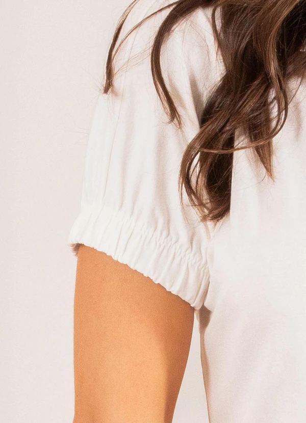 Quintess - Blusa Off White em Malha de Viscose 1