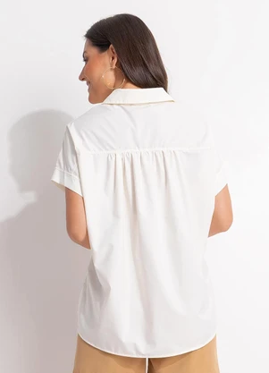 Quintess - Blusa Off White em Tecido de Poliéster - QUINTESS
