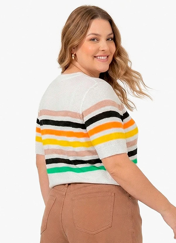 Quintess - Blusa Off White em Tricô 6