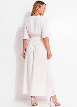 Quintess - Blusa Off White em Viscose Plana com Lurex - QUINTESS