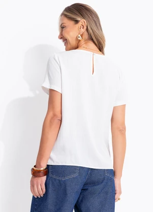 Quintess - Blusa Off White em Viscose Plana - QUINTESS