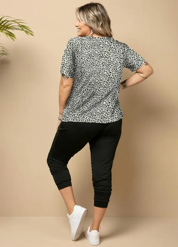 Quintess - Blusa Onça Branca com Mangas Curtas 8