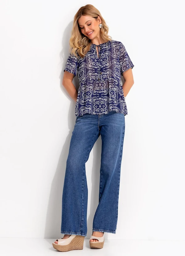 Quintess - Blusa Paisley Azul em Chiffon com Amarração e Estilo Boho 5
