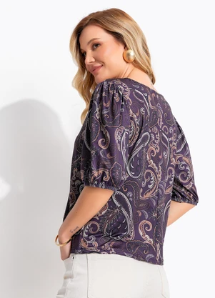 Quintess - Blusa Paisley Roxo em Malha Fria - QUINTESS