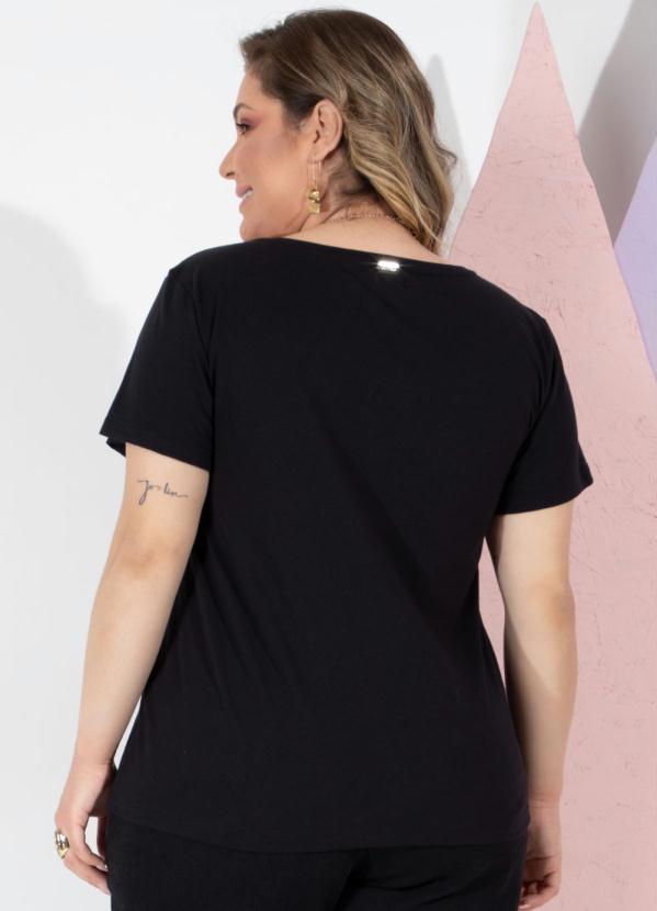 Quintess - Blusa Preta Bom Bordado Frente 5