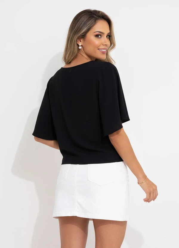Quintess - Blusa Preta com Amarração 2