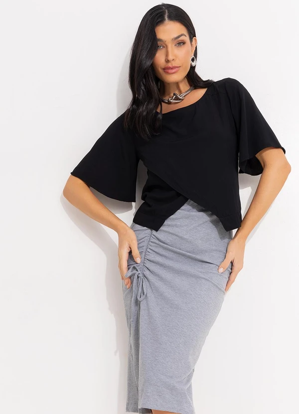 Quintess - Blusa Preta com Amarração 7