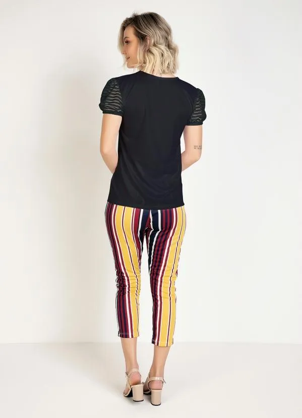 Moda Pop - Blusa Preta com Babado nas Mangas 4