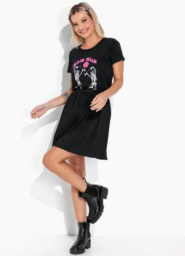 Moda Pop - Blusa Preta com Estampa Localizada 3