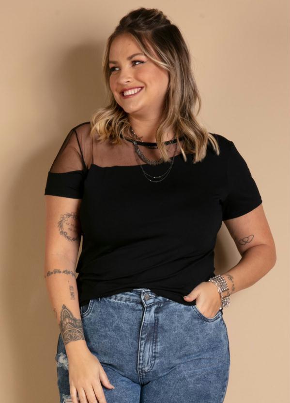 Quintess - Blusa Preta com Recorte em Transparência 5