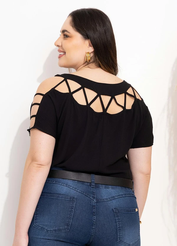 Quintess - Blusa Preta com Tiras nos Ombros Quintess 11