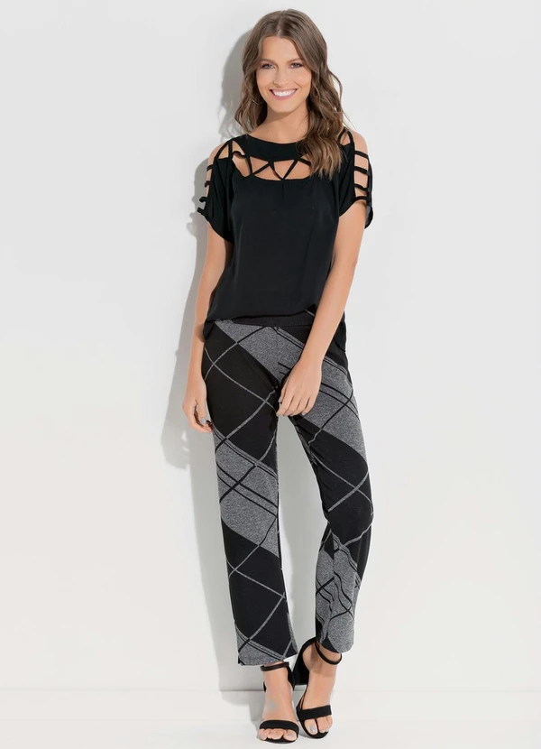 Quintess - Blusa Preta com Tiras nos Ombros Quintess 9