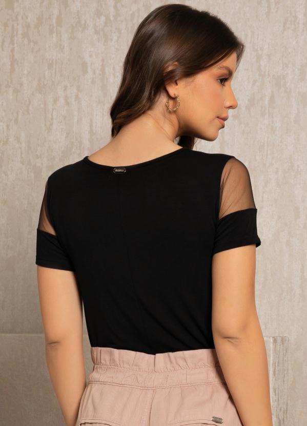 Quintess - Blusa Preta com Transparência 2