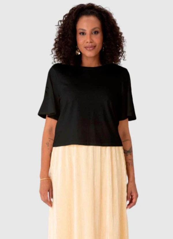 Malwee - Blusa Preta Comfy Touch com Bordado 5