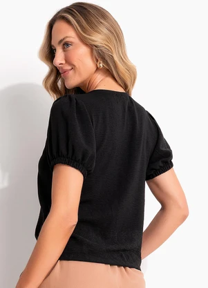 Quintess - Blusa Preta em Air Flow. - QUINTESS