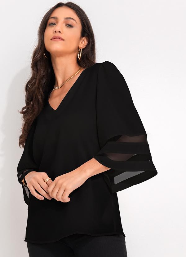 Blusa (Preta) em Crepe Plano