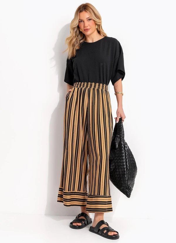 Quintess - Blusa Preta em Malha Crepe 12