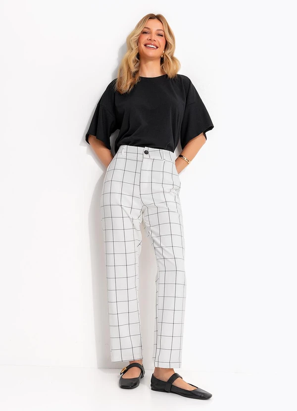 Quintess - Blusa Preta em Malha Crepe 8