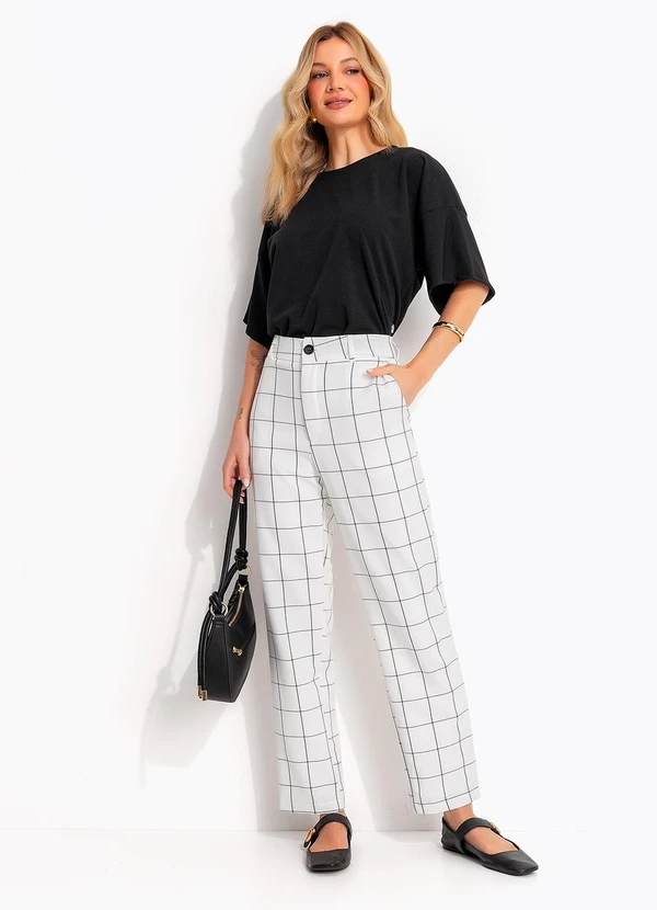 Quintess - Blusa Preta em Malha Crepe 7