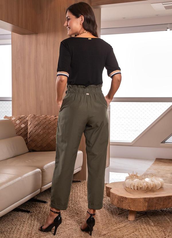 Quintess - Blusa Preta em Malha de Viscose 4