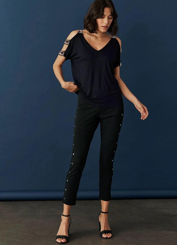 bonprix - Blusa Preta em Malha de Viscose 3