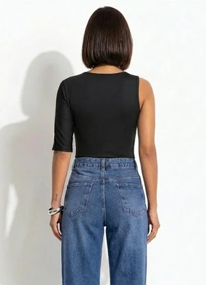 Quintess - Blusa Preta em Malha Fria - QUINTESS