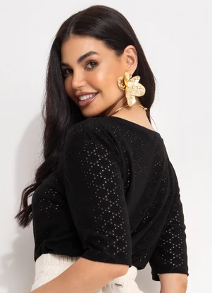 Quintess - Blusa Preta em Malha Laise - QUINTESS