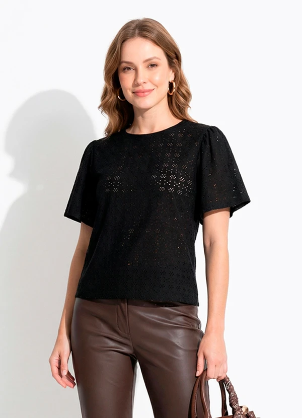 Quintess - Blusa Preta em Malha Laise 2