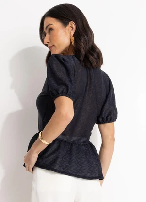 Quintess - Blusa Preta em Malha Texturizada - QUINTESS