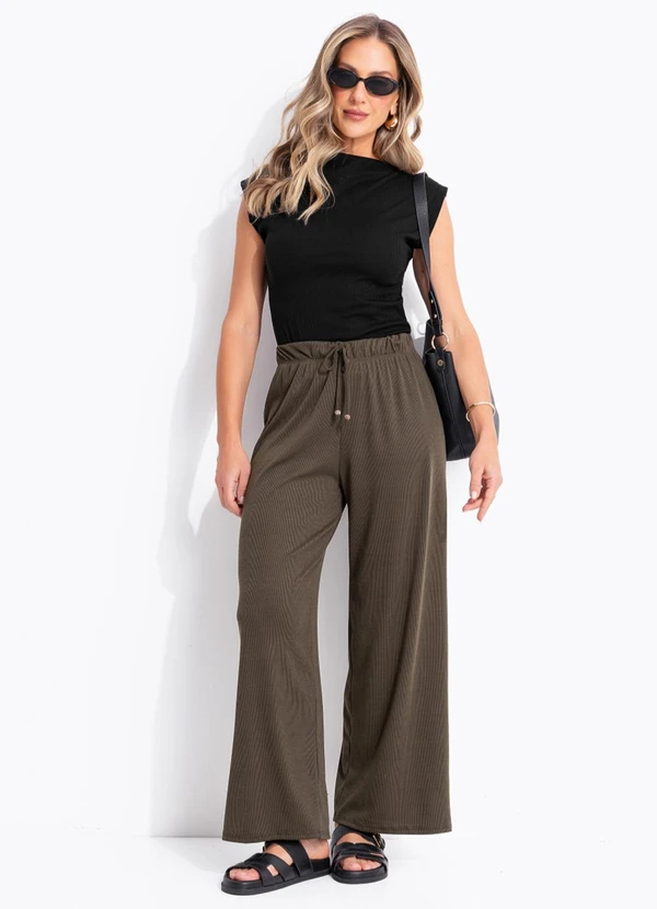Quintess - Blusa Preta em Ribana Canelada