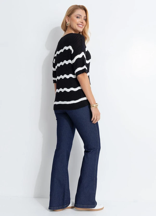 Quintess - Blusa Preta em Tricô 2